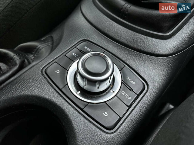 Белый Мазда СХ-5, объемом двигателя 2.19 л и пробегом 246 тыс. км за 11700 $, фото 32 на Automoto.ua