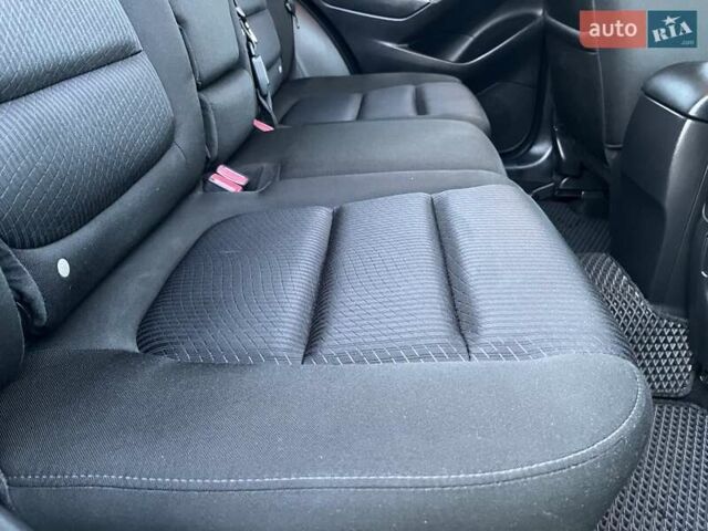 Белый Мазда СХ-5, объемом двигателя 2.19 л и пробегом 225 тыс. км за 13399 $, фото 96 на Automoto.ua