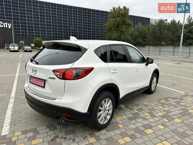 Белый Мазда СХ-5, объемом двигателя 2.5 л и пробегом 249 тыс. км за 12500 $, фото 5 на Automoto.ua