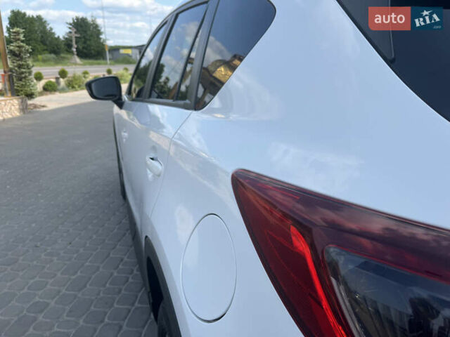 Белый Мазда СХ-5, объемом двигателя 2.19 л и пробегом 242 тыс. км за 13700 $, фото 22 на Automoto.ua