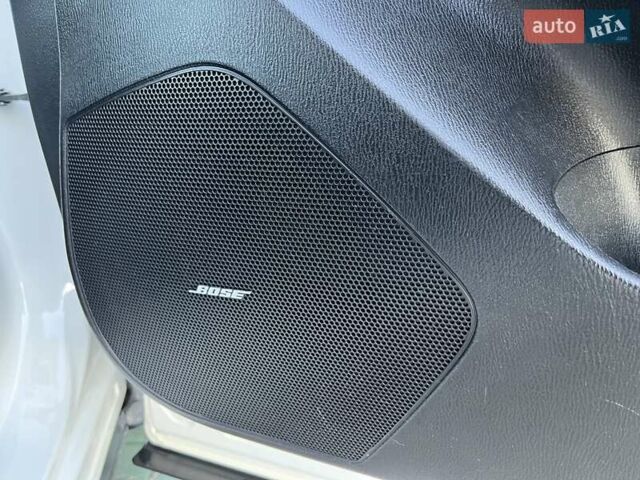 Белый Мазда СХ-5, объемом двигателя 2.19 л и пробегом 225 тыс. км за 13399 $, фото 89 на Automoto.ua