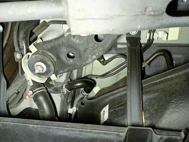 Белый Мазда СХ-5, объемом двигателя 2.5 л и пробегом 96 тыс. км за 8900 $, фото 8 на Automoto.ua