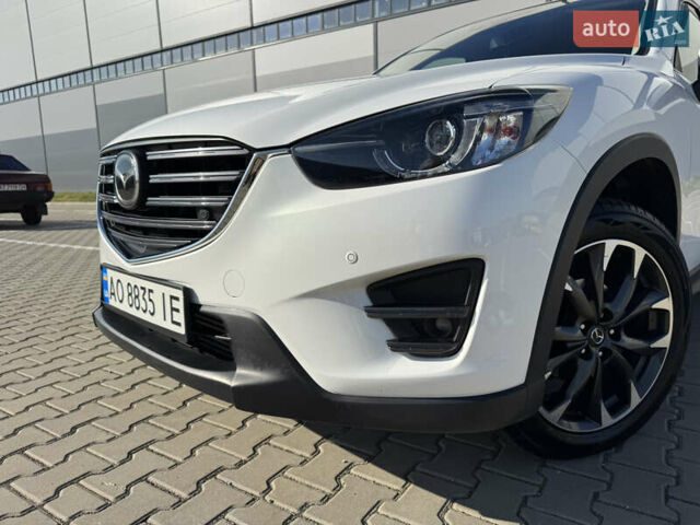 Белый Мазда СХ-5, объемом двигателя 2.2 л и пробегом 235 тыс. км за 16500 $, фото 10 на Automoto.ua