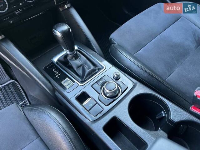 Мазда СХ-5 2015 в Казатине на Automoto.ua Белый Мазда СХ-5, объемом двигателя 2 л и пробегом 276 тыс. км за 15400 $, фото 24 на Automoto.ua