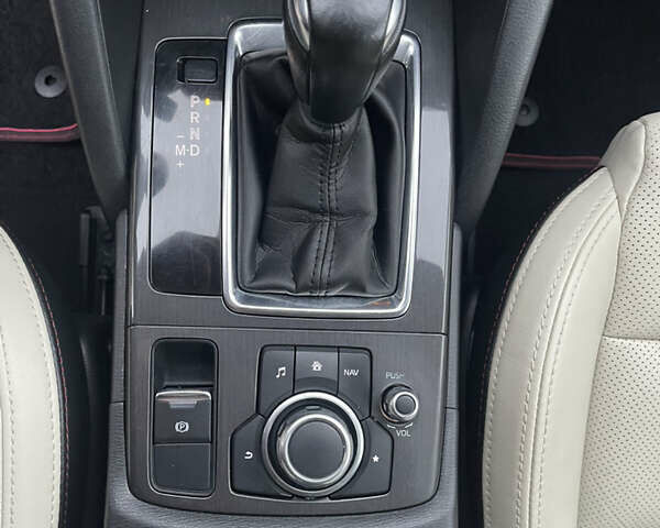 Белый Мазда СХ-5, объемом двигателя 2.19 л и пробегом 247 тыс. км за 15800 $, фото 35 на Automoto.ua