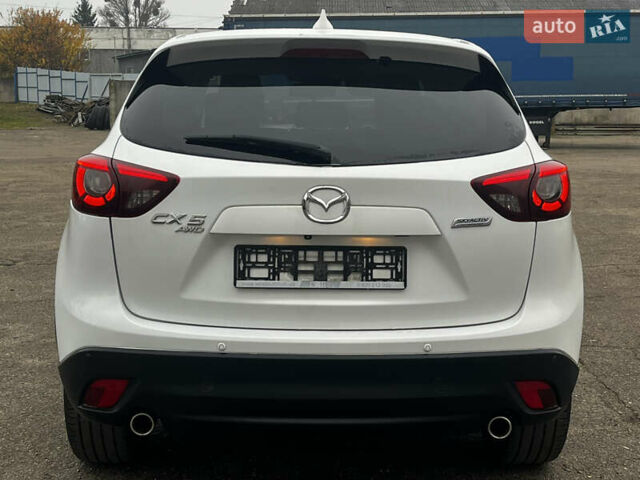 Білий Мазда СХ-5, об'ємом двигуна 2.2 л та пробігом 249 тис. км за 14999 $, фото 5 на Automoto.ua