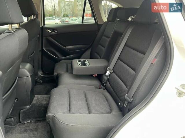 Белый Мазда СХ-5, объемом двигателя 2.19 л и пробегом 124 тыс. км за 16990 $, фото 10 на Automoto.ua