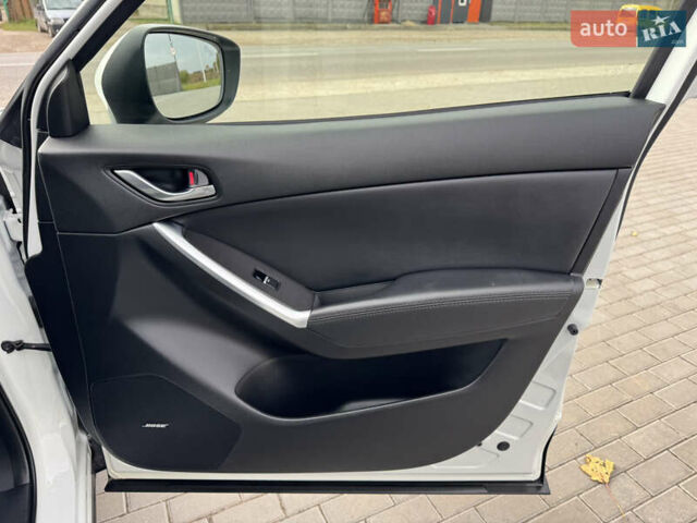 Белый Мазда СХ-5, объемом двигателя 2.2 л и пробегом 200 тыс. км за 16554 $, фото 54 на Automoto.ua