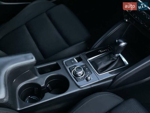 Белый Мазда СХ-5, объемом двигателя 2.2 л и пробегом 206 тыс. км за 16399 $, фото 5 на Automoto.ua