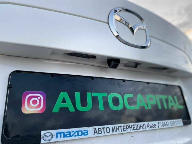 Мазда СХ-5 2015 в Киеве на Automoto.ua Белый Мазда СХ-5, объемом двигателя 2 л и пробегом 162 тыс. км за 14990 $, фото 4 на Automoto.ua