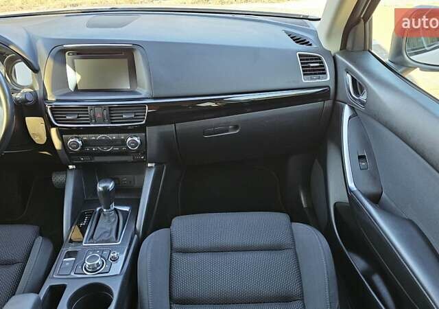 Білий Мазда СХ-5, об'ємом двигуна 2.2 л та пробігом 94 тис. км за 17000 $, фото 45 на Automoto.ua