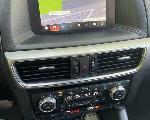 Белый Мазда СХ-5, объемом двигателя 2.2 л и пробегом 239 тыс. км за 16499 $, фото 6 на Automoto.ua