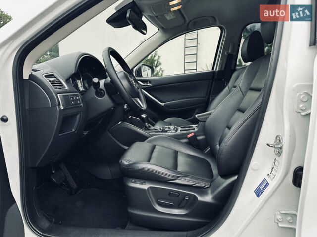 Белый Мазда СХ-5, объемом двигателя 2.2 л и пробегом 170 тыс. км за 17900 $, фото 22 на Automoto.ua
