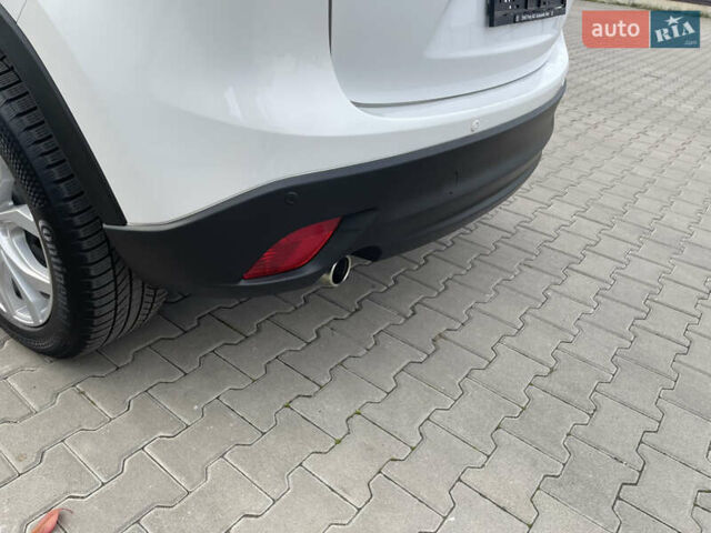 Білий Мазда СХ-5, об'ємом двигуна 2.2 л та пробігом 211 тис. км за 16500 $, фото 16 на Automoto.ua