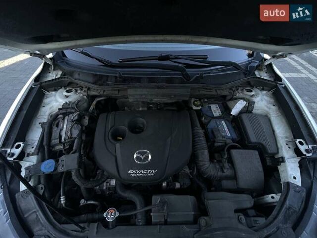 Белый Мазда СХ-5, объемом двигателя 2.2 л и пробегом 206 тыс. км за 16399 $, фото 8 на Automoto.ua