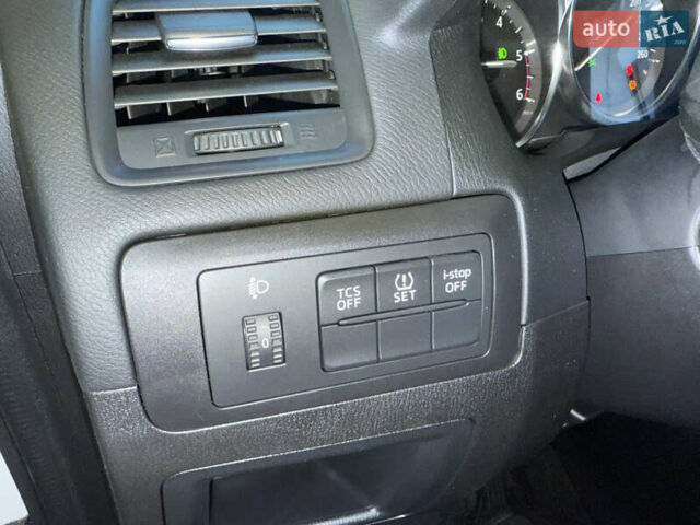 Белый Мазда СХ-5, объемом двигателя 2.2 л и пробегом 127 тыс. км за 14550 $, фото 62 на Automoto.ua