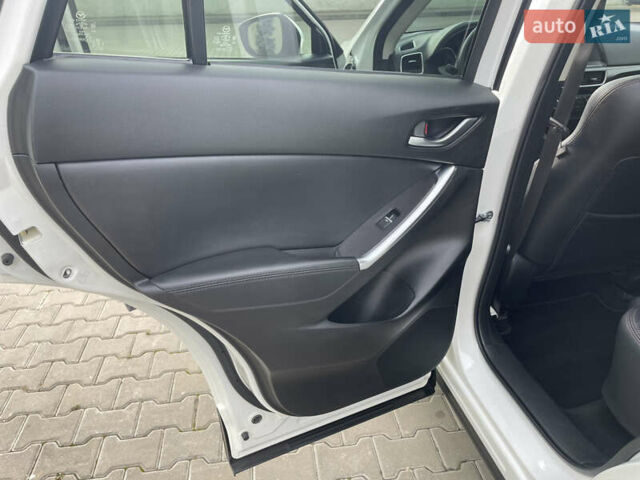 Білий Мазда СХ-5, об'ємом двигуна 2.2 л та пробігом 211 тис. км за 16500 $, фото 61 на Automoto.ua