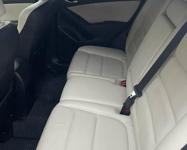 Белый Мазда СХ-5, объемом двигателя 2.19 л и пробегом 247 тыс. км за 15800 $, фото 24 на Automoto.ua