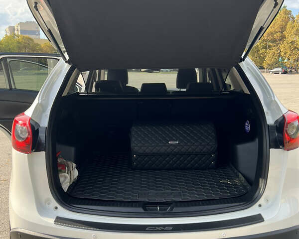 Білий Мазда СХ-5, об'ємом двигуна 2.19 л та пробігом 132 тис. км за 18700 $, фото 27 на Automoto.ua