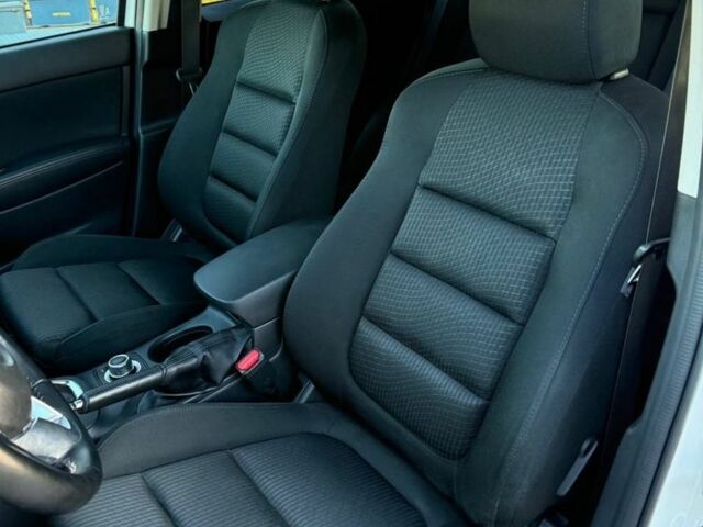 Мазда СХ-5 2015 в Днепре (Днепропетровске) на Automoto.ua Белый Мазда СХ-5, объемом двигателя 0 л и пробегом 169 тыс. км за 15899 $, фото 17 на Automoto.ua