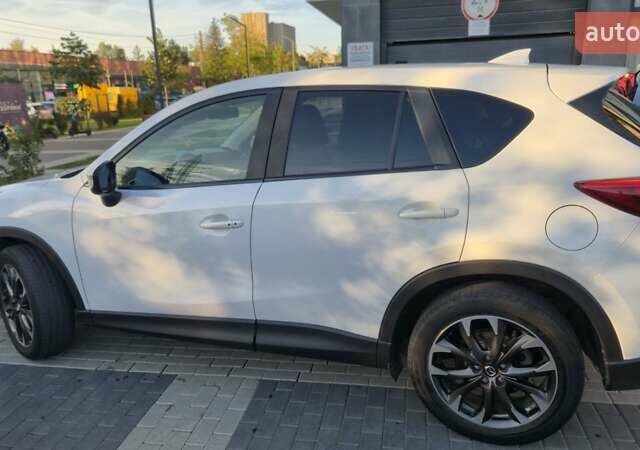 Білий Мазда СХ-5, об'ємом двигуна 2.19 л та пробігом 248 тис. км за 15900 $, фото 1 на Automoto.ua