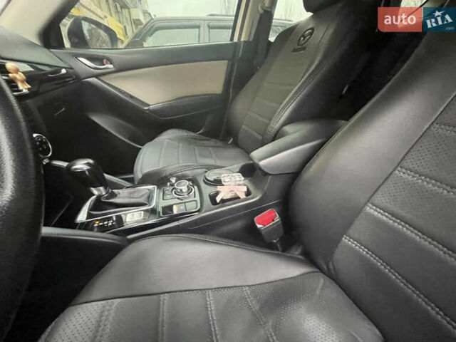 Белый Мазда СХ-5, объемом двигателя 2.5 л и пробегом 164 тыс. км за 14300 $, фото 11 на Automoto.ua