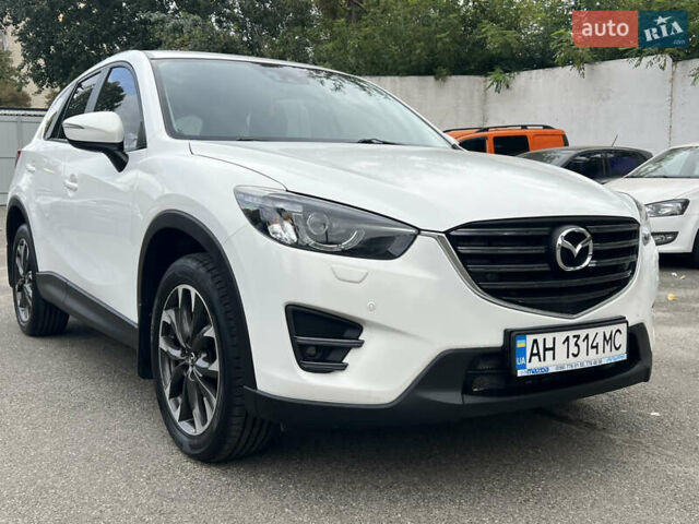 Белый Мазда СХ-5, объемом двигателя 2.49 л и пробегом 130 тыс. км за 17900 $, фото 3 на Automoto.ua