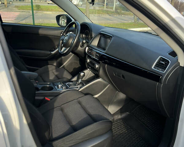 Белый Мазда СХ-5, объемом двигателя 2.2 л и пробегом 128 тыс. км за 16950 $, фото 23 на Automoto.ua