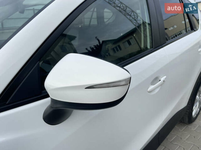 Білий Мазда СХ-5, об'ємом двигуна 2.2 л та пробігом 211 тис. км за 16500 $, фото 36 на Automoto.ua