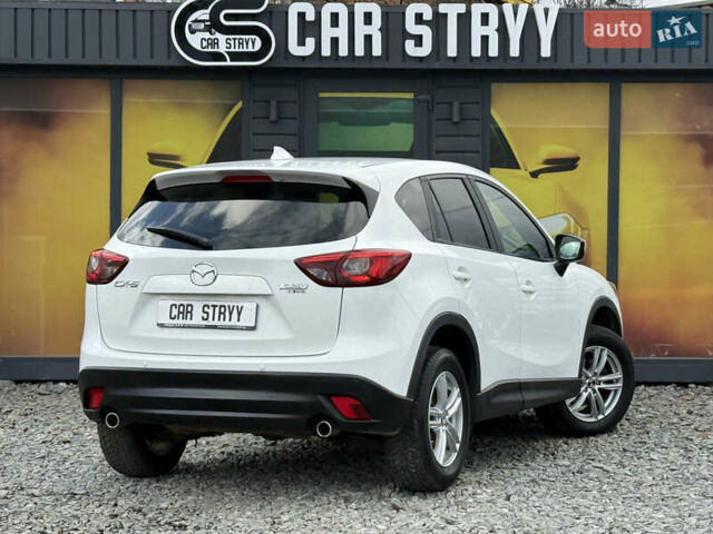 Белый Мазда СХ-5, объемом двигателя 2.2 л и пробегом 246 тыс. км за 15500 $, фото 3 на Automoto.ua