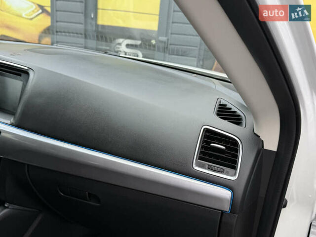 Белый Мазда СХ-5, объемом двигателя 2.2 л и пробегом 246 тыс. км за 15500 $, фото 29 на Automoto.ua