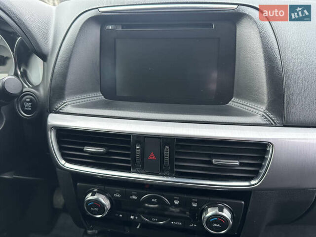 Белый Мазда СХ-5, объемом двигателя 2.19 л и пробегом 168 тыс. км за 14000 $, фото 16 на Automoto.ua