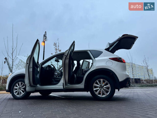 Белый Мазда СХ-5, объемом двигателя 2.2 л и пробегом 127 тыс. км за 14550 $, фото 31 на Automoto.ua