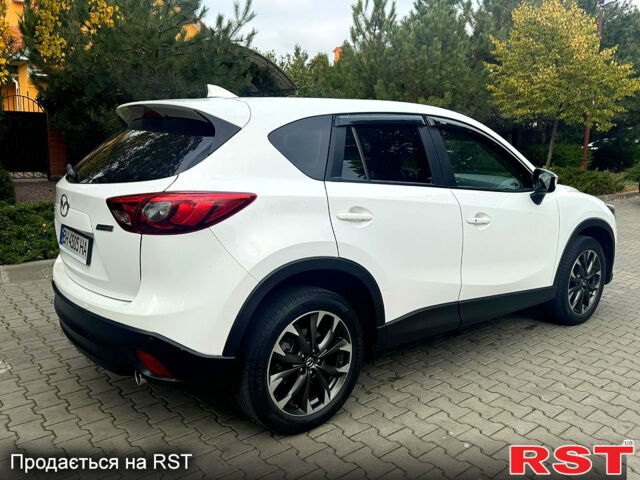 Белый Мазда СХ-5, объемом двигателя 2.2 л и пробегом 103 тыс. км за 16700 $, фото 3 на Automoto.ua