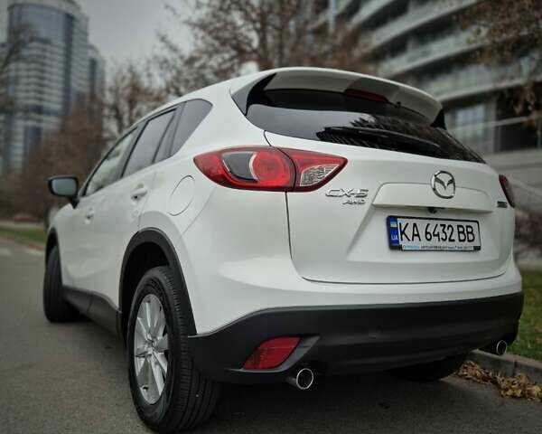 Белый Мазда СХ-5, объемом двигателя 2.2 л и пробегом 128 тыс. км за 16500 $, фото 10 на Automoto.ua
