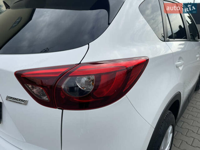Білий Мазда СХ-5, об'ємом двигуна 2.2 л та пробігом 211 тис. км за 16500 $, фото 38 на Automoto.ua