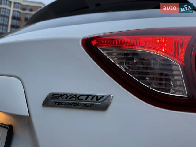 Белый Мазда СХ-5, объемом двигателя 2.2 л и пробегом 127 тыс. км за 14550 $, фото 9 на Automoto.ua