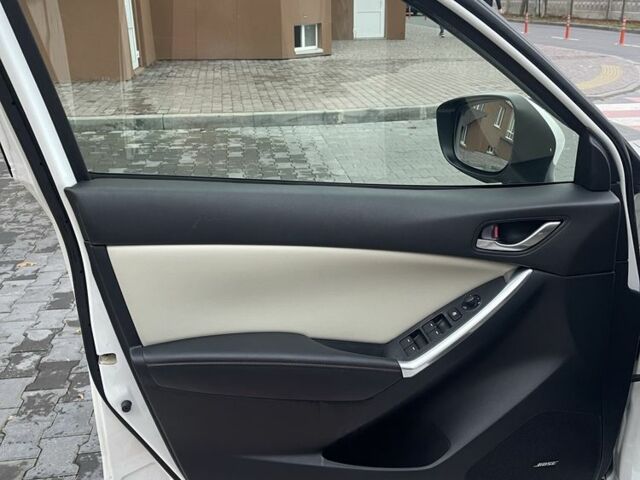 Белый Мазда СХ-5, объемом двигателя 2.2 л и пробегом 247 тыс. км за 15800 $, фото 14 на Automoto.ua