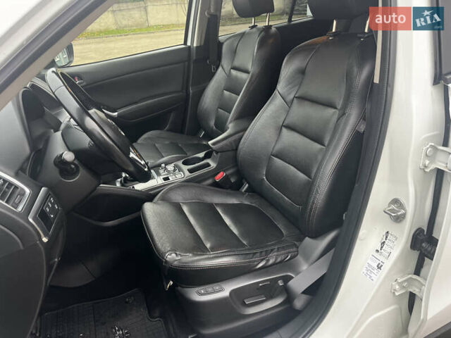 Білий Мазда СХ-5, об'ємом двигуна 2.2 л та пробігом 249 тис. км за 14999 $, фото 13 на Automoto.ua