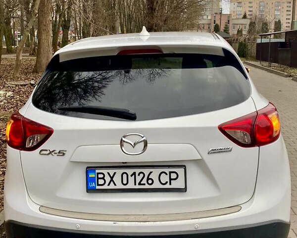 Білий Мазда СХ-5, об'ємом двигуна 2.49 л та пробігом 196 тис. км за 13200 $, фото 4 на Automoto.ua