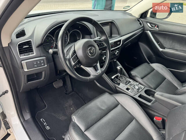 Белый Мазда СХ-5, объемом двигателя 2.2 л и пробегом 200 тыс. км за 16554 $, фото 28 на Automoto.ua