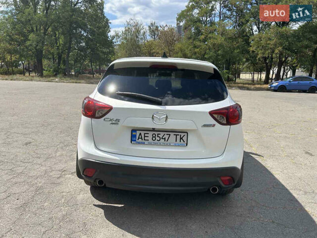 Мазда СХ-5 2015 в Днепре (Днепропетровске) на Automoto.ua Белый Мазда СХ-5, объемом двигателя 2.19 л и пробегом 122 тыс. км за 16500 $, фото 4 на Automoto.ua