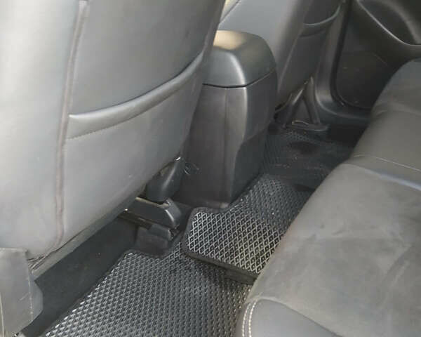 Белый Мазда СХ-5, объемом двигателя 2.49 л и пробегом 130 тыс. км за 13000 $, фото 15 на Automoto.ua