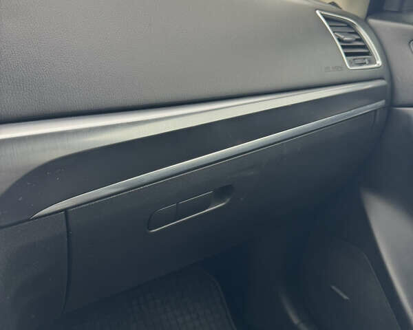 Мазда СХ-5 2015 у Кропивницькому (Кіровограді) на Automoto.ua Білий Мазда СХ-5, об'ємом двигуна 2.19 л та пробігом 185 тис. км за 19000 $, фото 17 на Automoto.ua