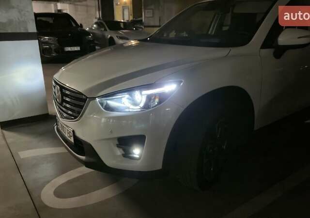 Білий Мазда СХ-5, об'ємом двигуна 2.19 л та пробігом 248 тис. км за 15900 $, фото 2 на Automoto.ua