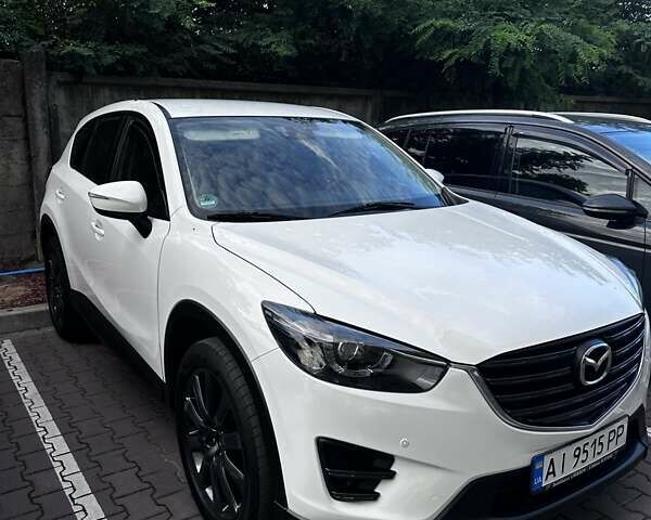Белый Мазда СХ-5, объемом двигателя 2.2 л и пробегом 350 тыс. км за 16000 $, фото 9 на Automoto.ua