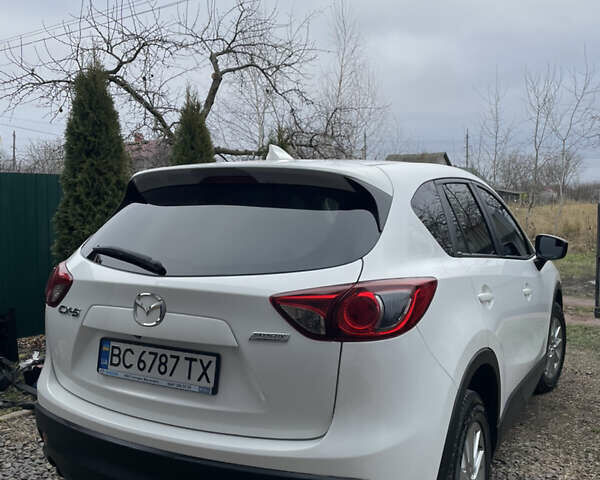 Білий Мазда СХ-5, об'ємом двигуна 2 л та пробігом 160 тис. км за 14499 $, фото 12 на Automoto.ua