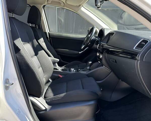 Белый Мазда СХ-5, объемом двигателя 2.2 л и пробегом 124 тыс. км за 16800 $, фото 38 на Automoto.ua