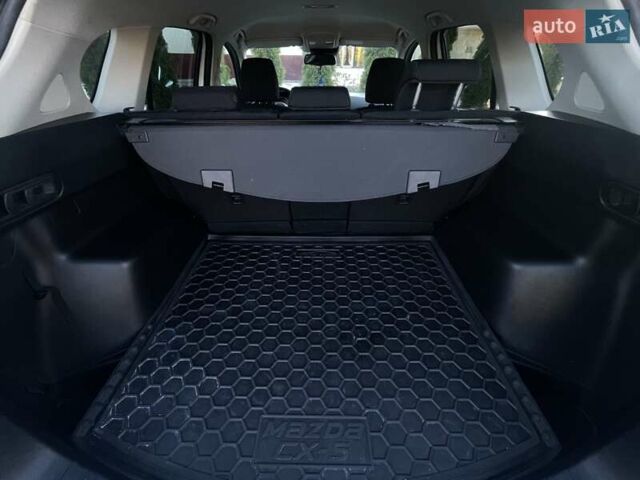 Белый Мазда СХ-5, объемом двигателя 2.2 л и пробегом 206 тыс. км за 16399 $, фото 4 на Automoto.ua