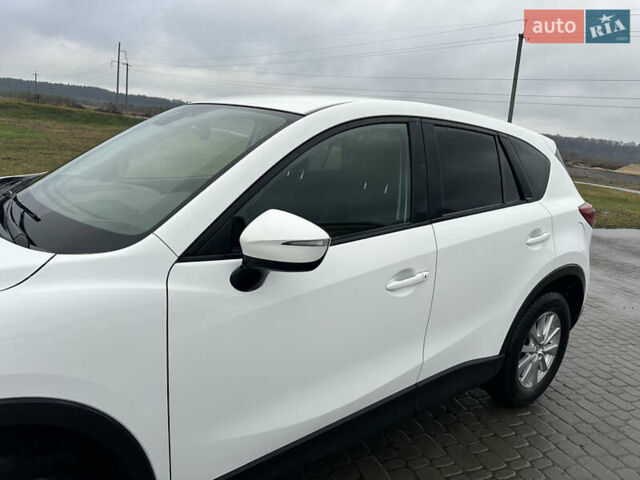 Белый Мазда СХ-5, объемом двигателя 2.19 л и пробегом 168 тыс. км за 14000 $, фото 5 на Automoto.ua